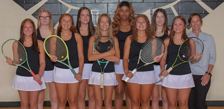 Girls Tennis